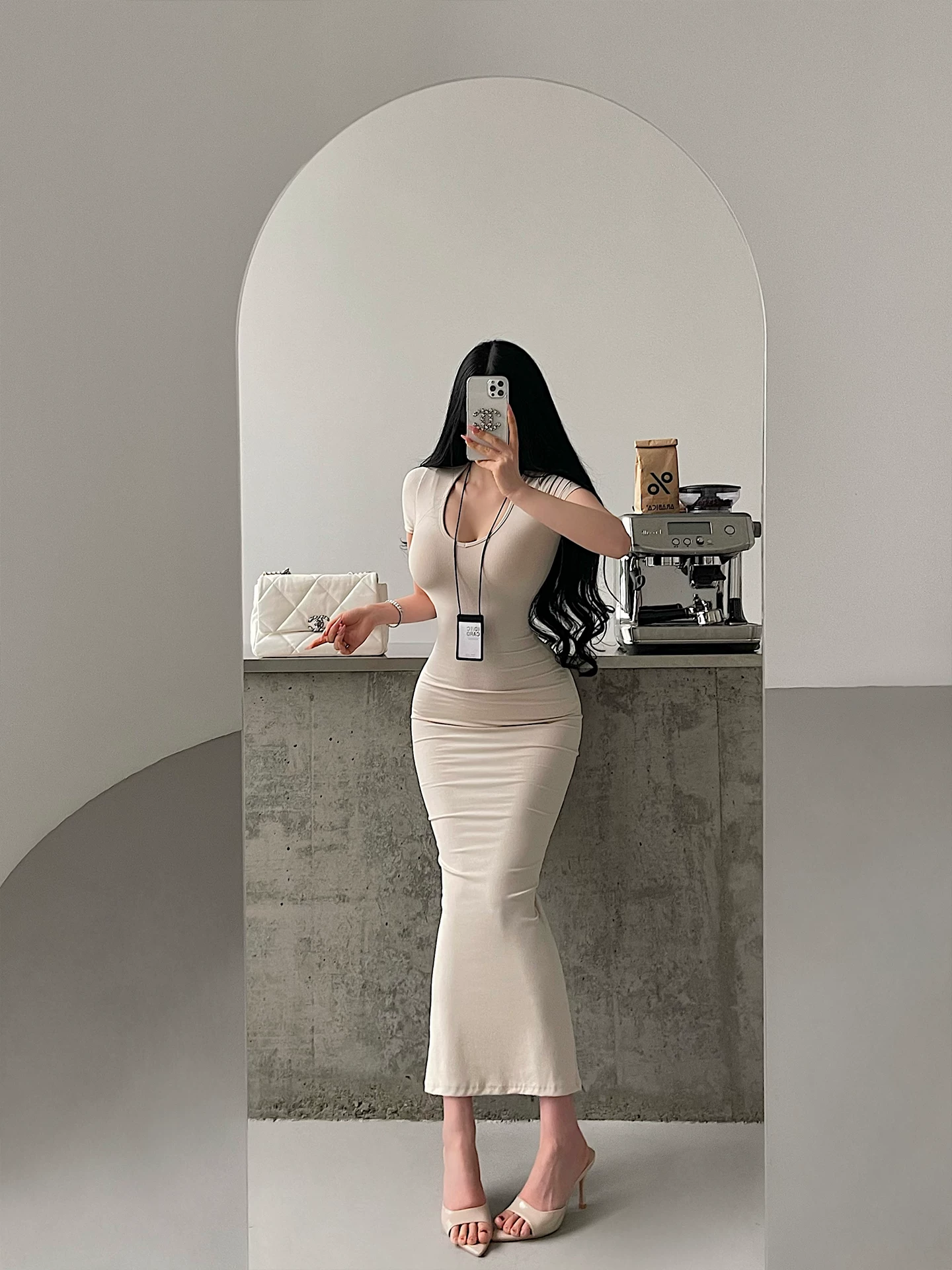 YoungGirlDay Kardashian váy bodycon tay ngắn cổ chữ V gợi cảm ôm eo váy dài