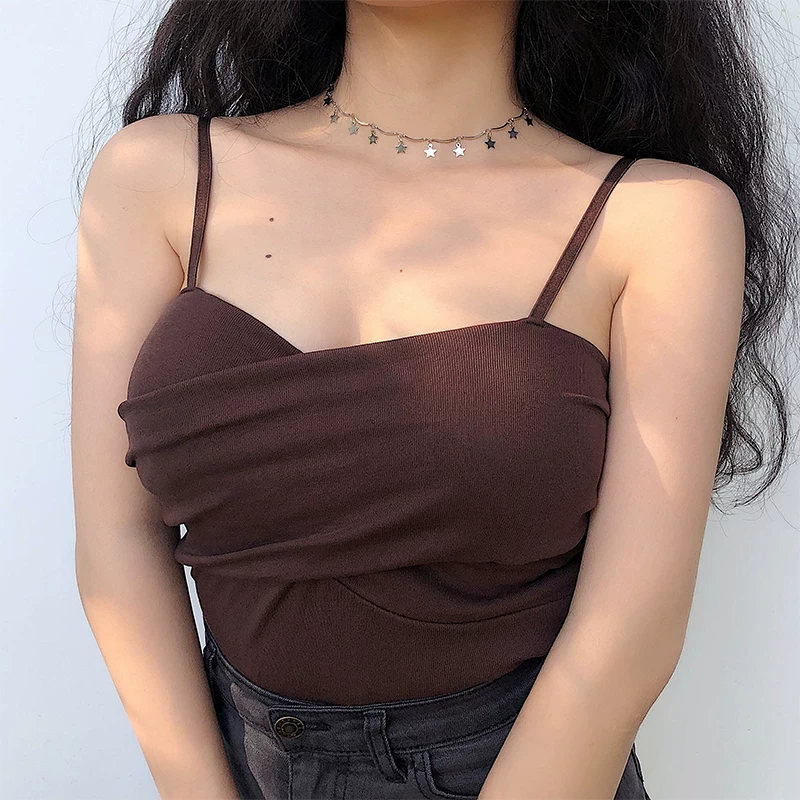 YoungGirlDay áo yếm ngắn có dây đeo chéo xếp ly gợi cảm, ôm sát cơ thể, có miếng đệm ngực