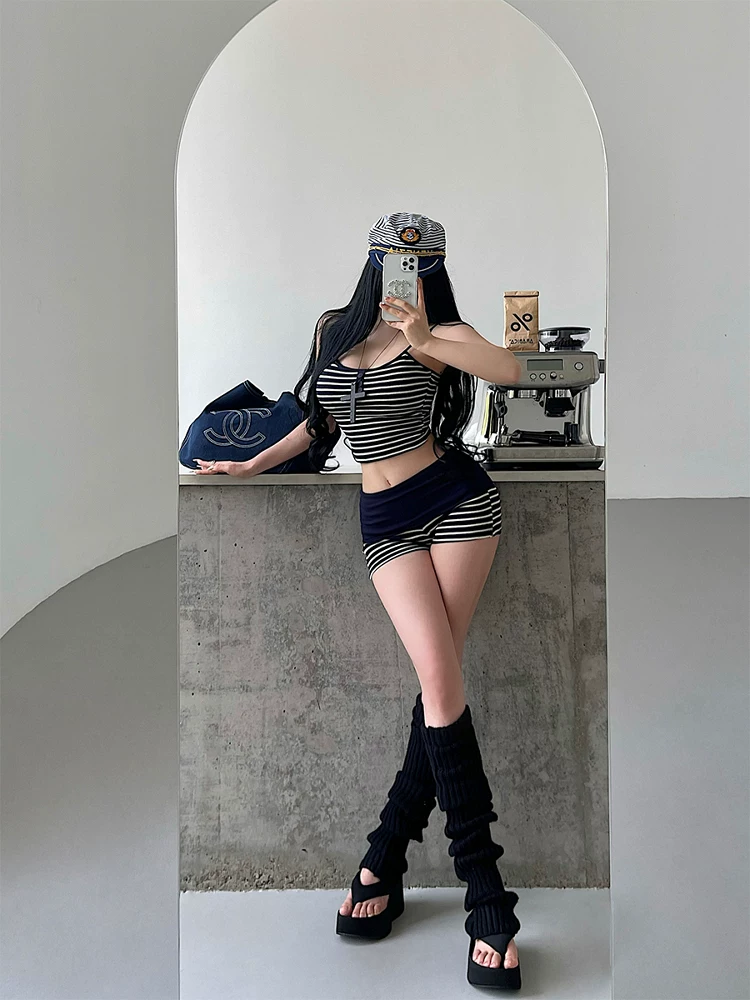 YoungGirlDay khao khát thuần khiết hot girl eo cao giảm béo hai lớp co giãn sọc quần short thể thao thông thường quần short nóng bỏng