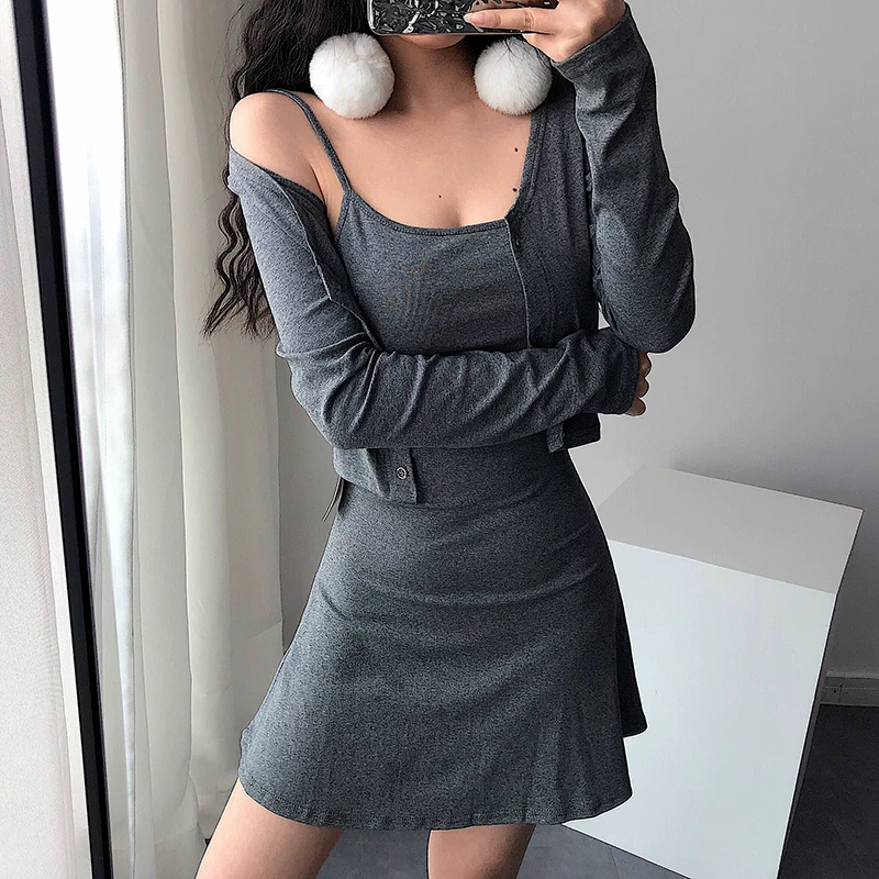 YoungGirlDay2023 Bộ hai món áo cardigan dài tay và váy ngắn có dây đeo gợi cảm phong cách Âu Mỹ