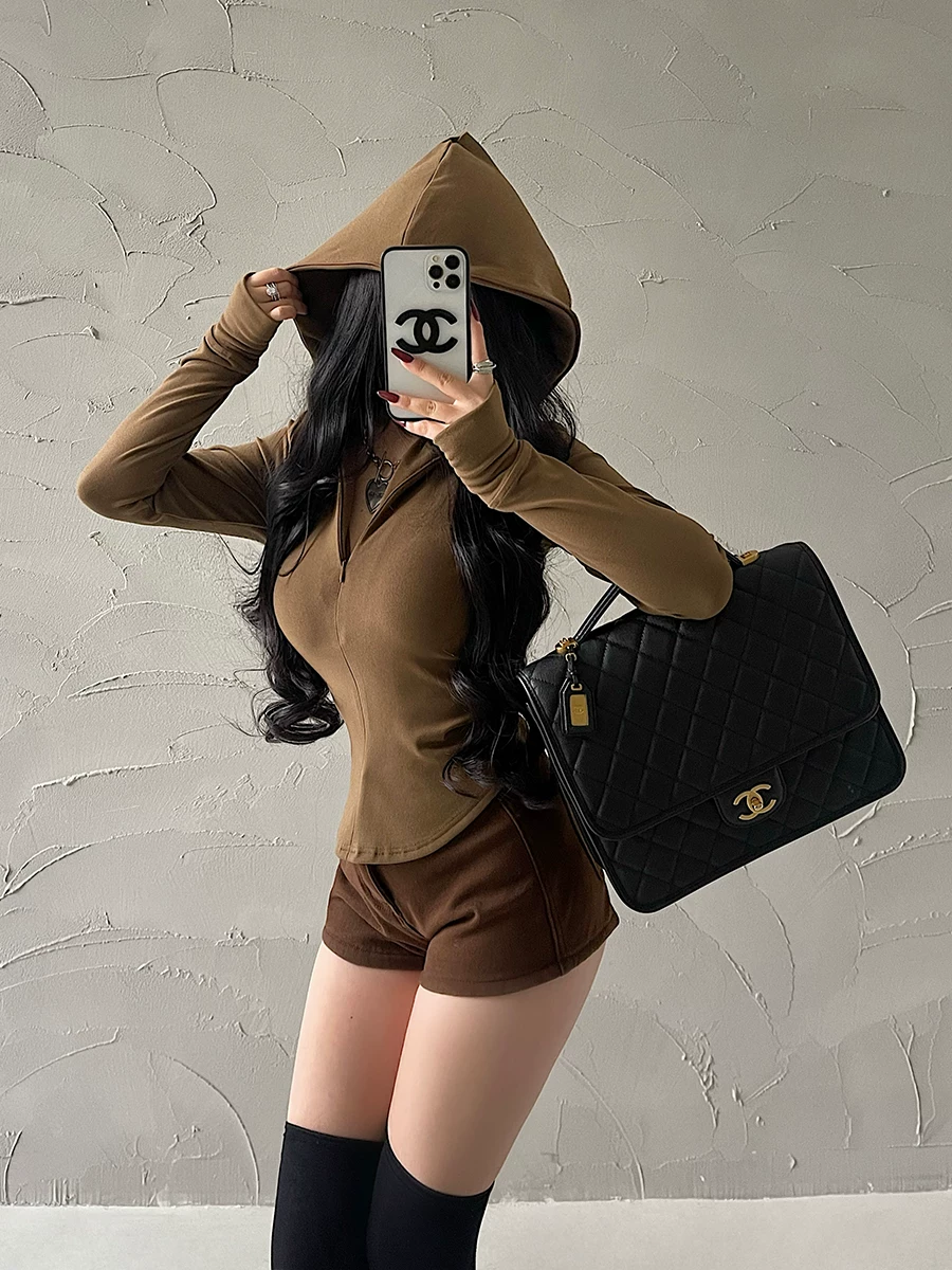 YoungGirlDay Pure Desire Style Có mũ trùm đầu có dây kéo Slim Fit German Velvet Áo nỉ thông thường Áo thun dài tay dành cho nữ.