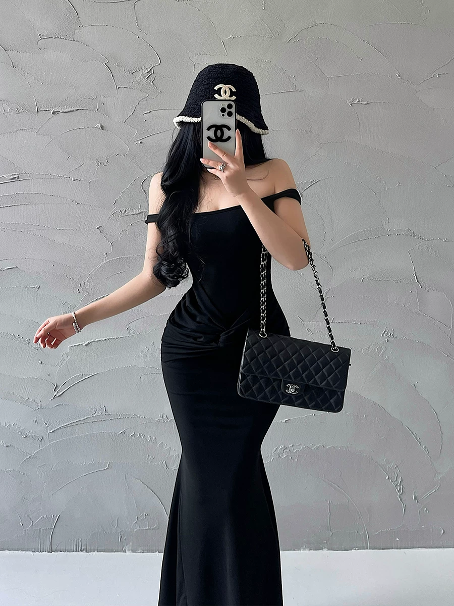 YoungGirlDay phong cách thuần khiết gợi cảm, váy ôm sát eo, tôn dáng, đuôi cá, váy dài