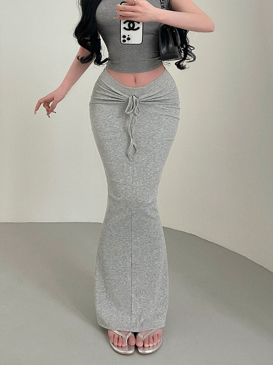 YoungGirlDay Kardashian váy dài ôm sát có dây rút, eo hình chữ V gợi cảm, kiểu dáng ôm sát.