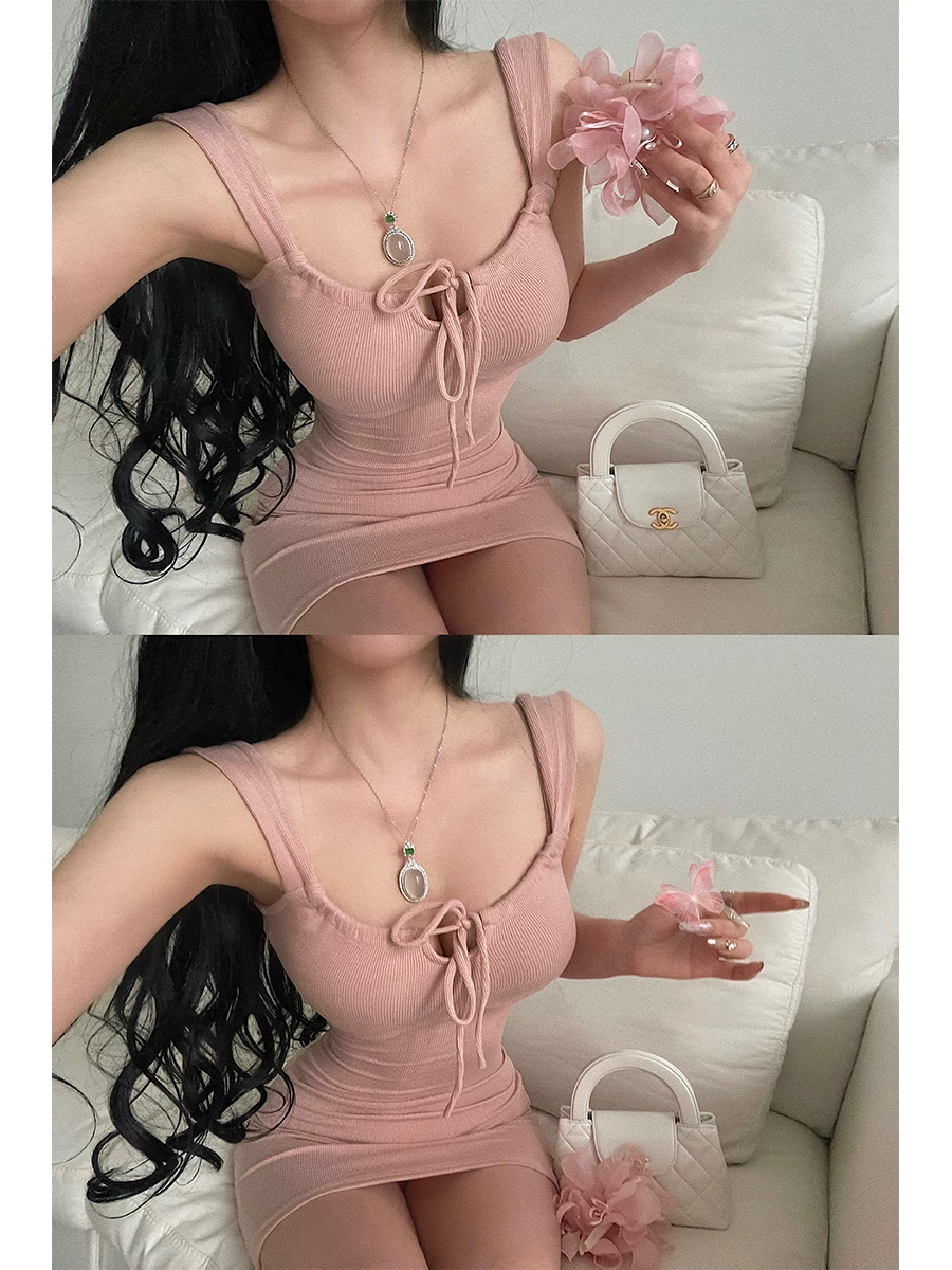 YoungGirlDay khao khát thuần khiết gợi cảm, váy ôm sát eo thắt nơ, váy ngắn có dây đeo spaghetti