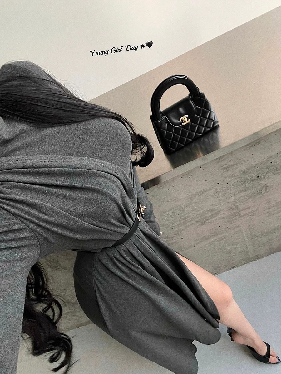 YoungGirlDay Phong cách Kendall Jenner dành cho quý cô trưởng thành, váy dài tay có cổ ruy băng, xẻ tà và thắt lưng.