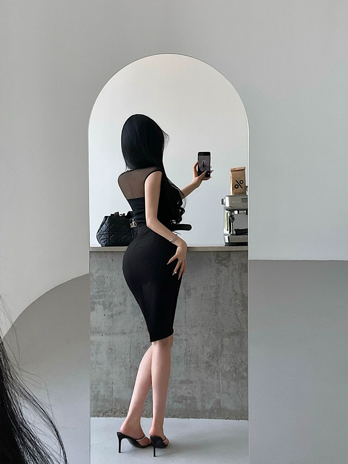 Áo lưới chắp vá YoungGirlDay có miếng đệm ngực, bộ váy ôm hông dài vừa phải kèm thắt lưng