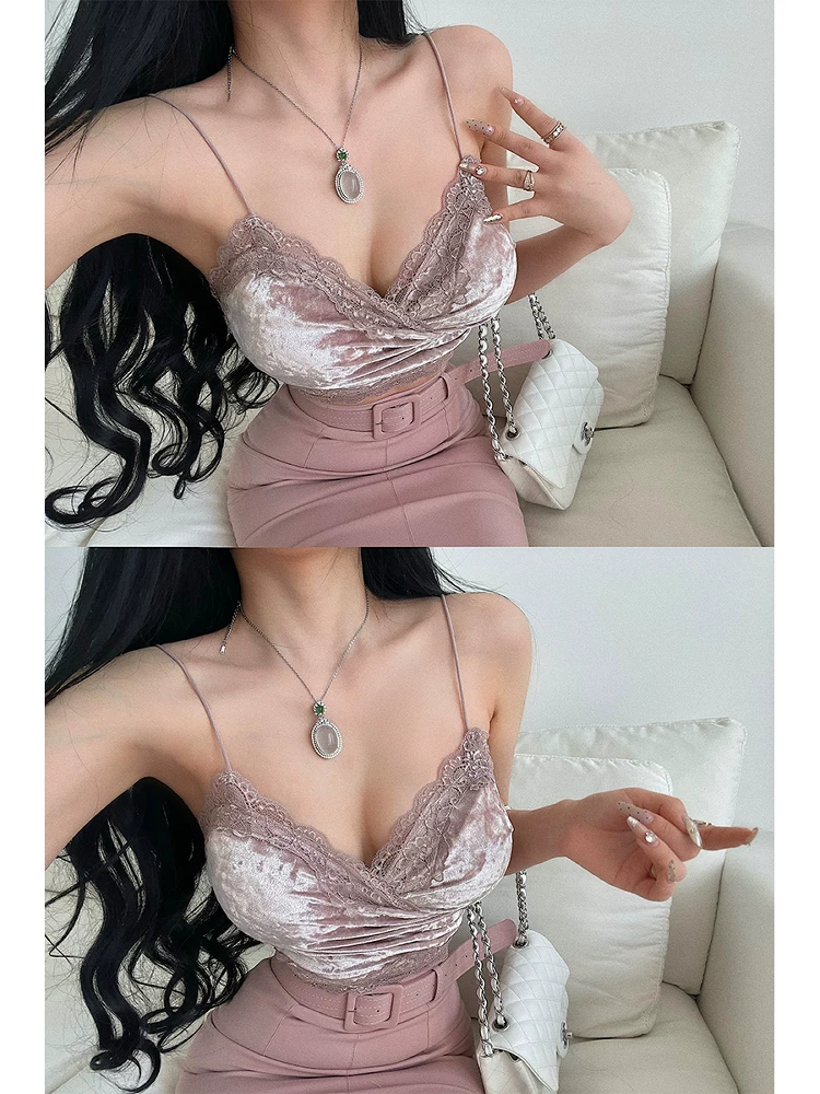 YoungGirlDay Pure Desire Cổ chữ V gợi cảm có dây đeo chéo mỏng viền ren nhung hở lưng.