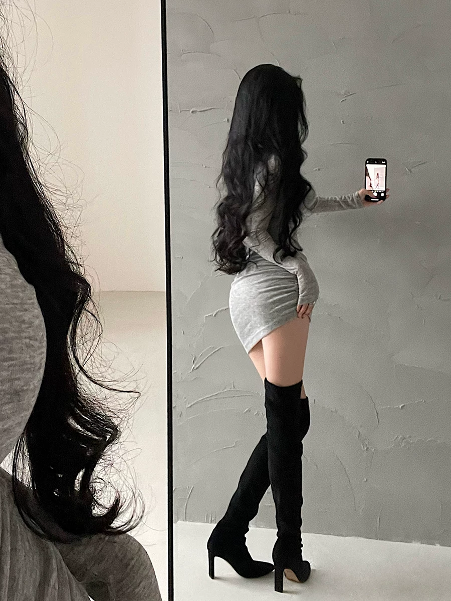 YoungGirlDay Pure Desire Style Phong cách gợi cảm cổ chữ V Slim Fit Ruched dài tay Bodycon Dress Váy ngắn.