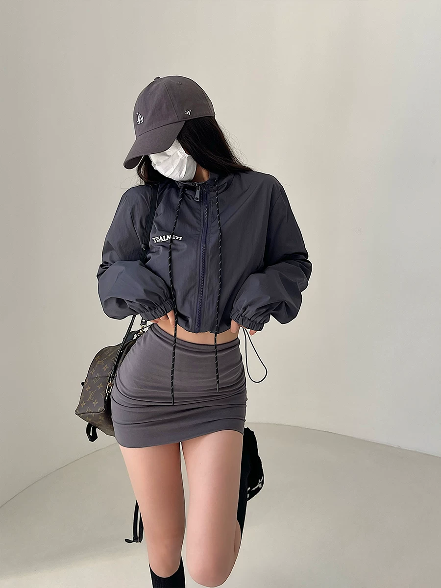 YoungGirlDay Áo khoác công sở ngắn tay dài có cổ đứng thời trang châu Âu và Mỹ có dây rút eo rộng rãi