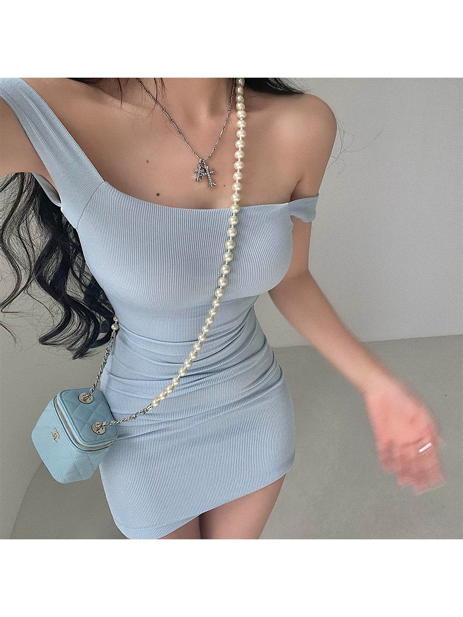 YoungGirlDay phong cách thuần khiết gợi cảm, ôm sát cơ thể, màu trơn, co giãn, đầm ngắn có dây đeo lệch vai
