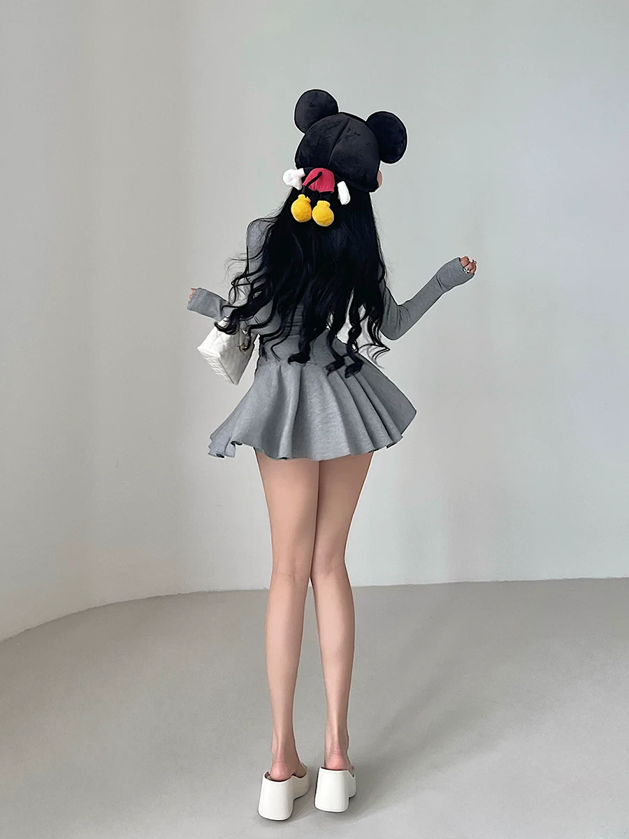 YoungGirlDay Pure Desire Ballet Style Váy xếp ly cổ chữ U eo thon Váy dài tay Bộ quần short cạp cao
