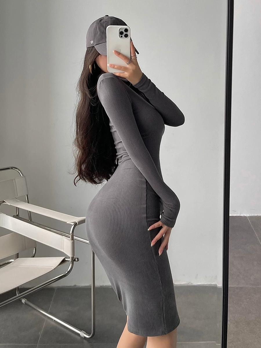 YoungGirlDay váy ôm sát dài tay, cổ chữ V sâu, co giãn, ôm sát cơ thể, gợi cảm