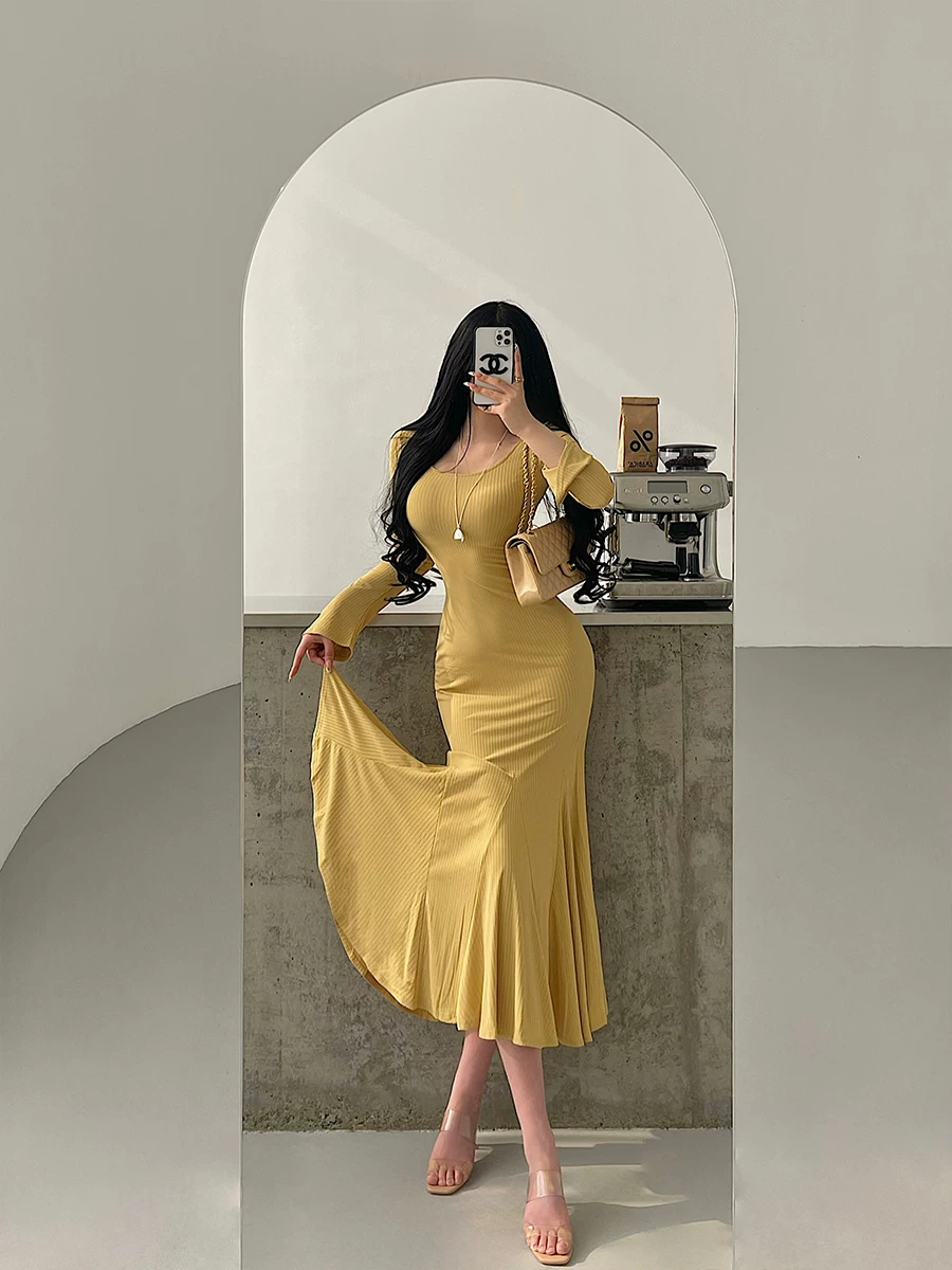 YoungGirlDay Pure Desire Style Slim Fit Tay áo loe dài vừa phải Váy ôm sát kiểu nàng tiên cá