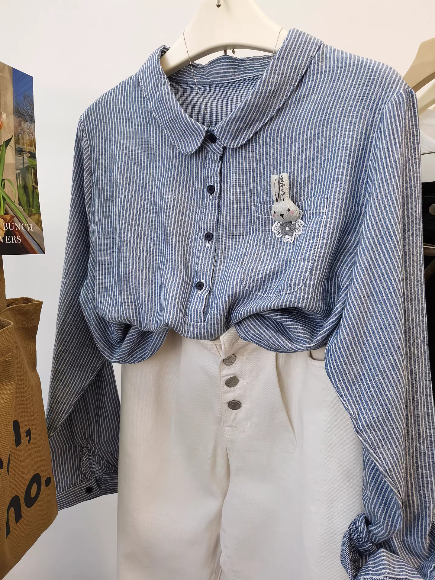 Dễ thương và đáng yêu, viền hơi co giãn, trang trí hình chú thỏ, áo thun dáng rộng bằng sợi đôi, áo sơ mi thường ngày dành cho nữ