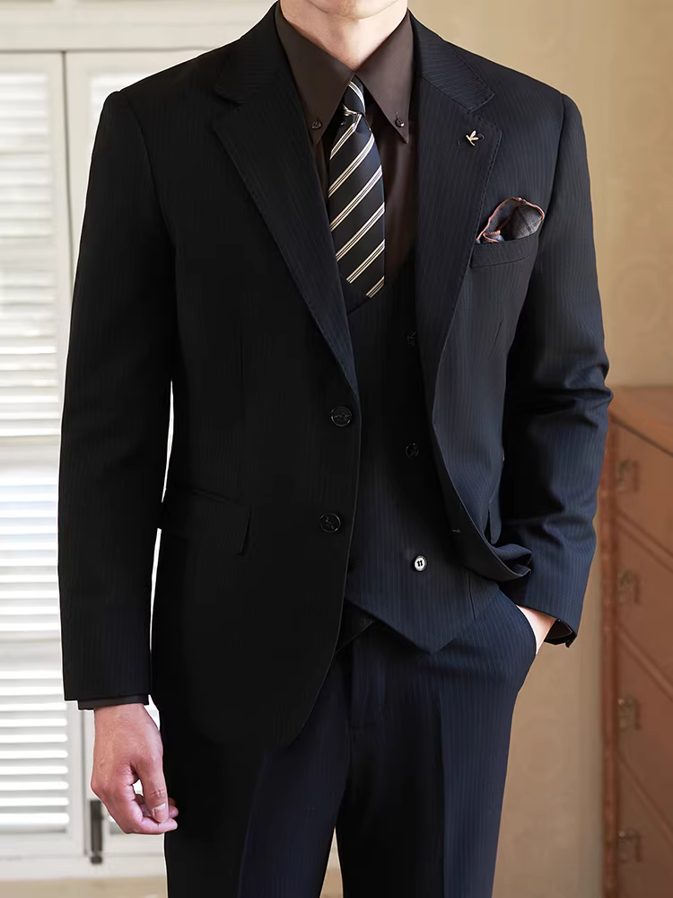 Bộ vest nam kiểu Anh, kẻ sọc, vest công sở, trang phục dạ hội, đám cưới, kiểu dáng ôm sát, chất liệu cao cấp, bộ ba món.
