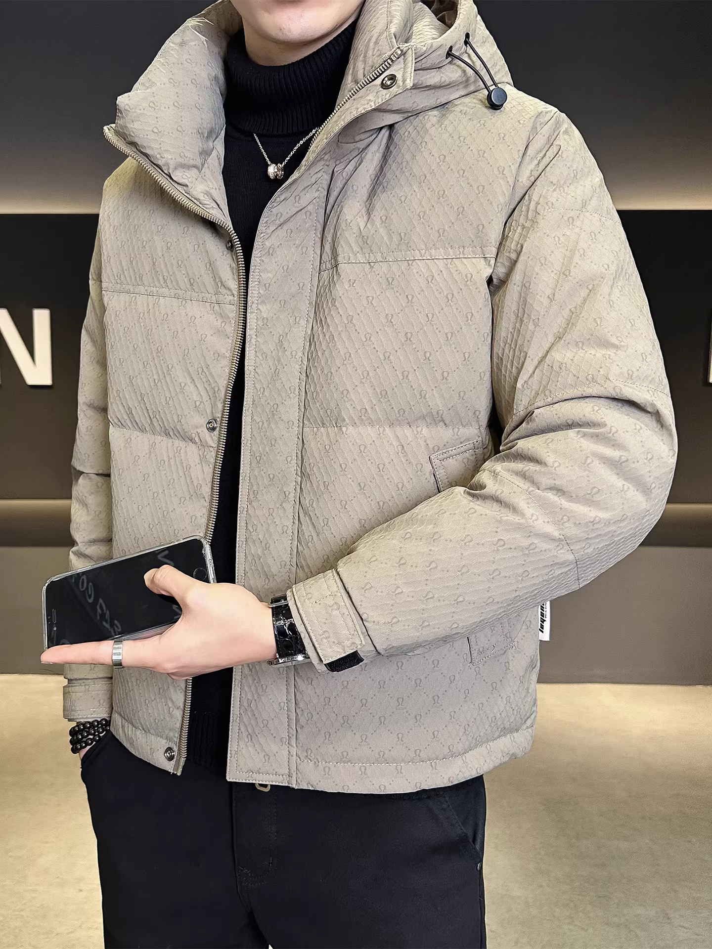 Áo khoác có mũ trùm đầu dành cho nam, kiểu mới mùa đông 2025, dày dặn, ấm áp, ngắn gọn, kiểu dáng thời trang, áo khoác in họa tiết cao cấp.