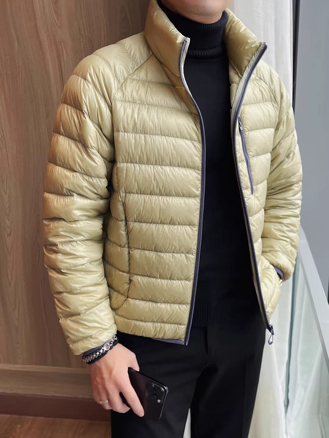 Áo khoác phao nam cổ đứng chất lượng cao tiêu chuẩn quốc gia, giảm giá 90%, kiểu dáng mới mùa đông 2025, dáng rộng, nhẹ và ấm.