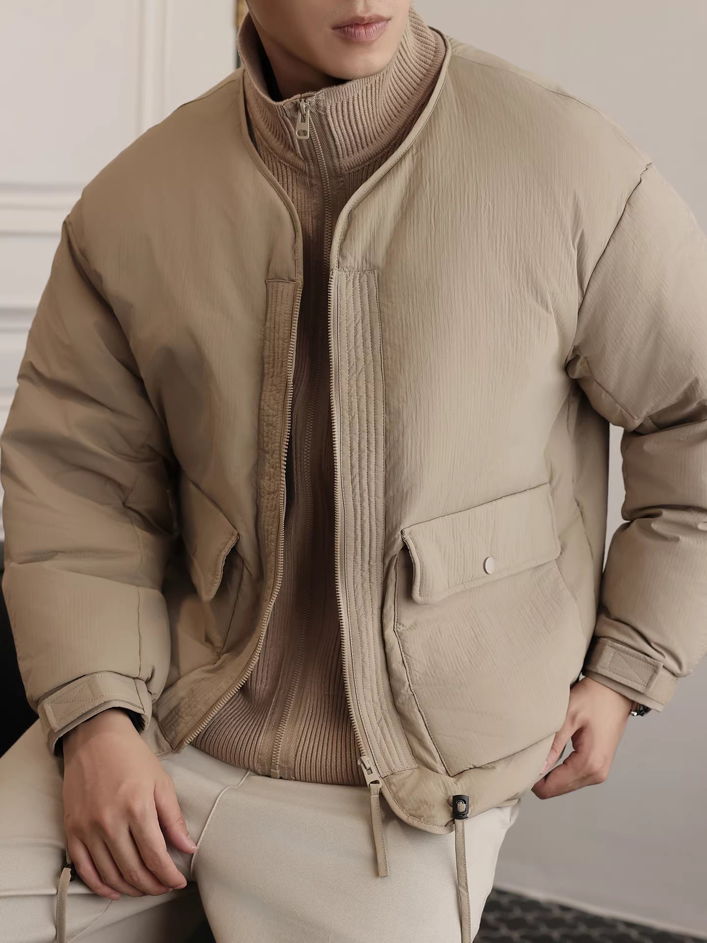 Áo khoác phao nam cổ đứng giả hai lớp mùa đông 2025, tiêu chuẩn quốc gia mới, 50% lông vũ vịt, dáng rộng, đa năng, dày dặn