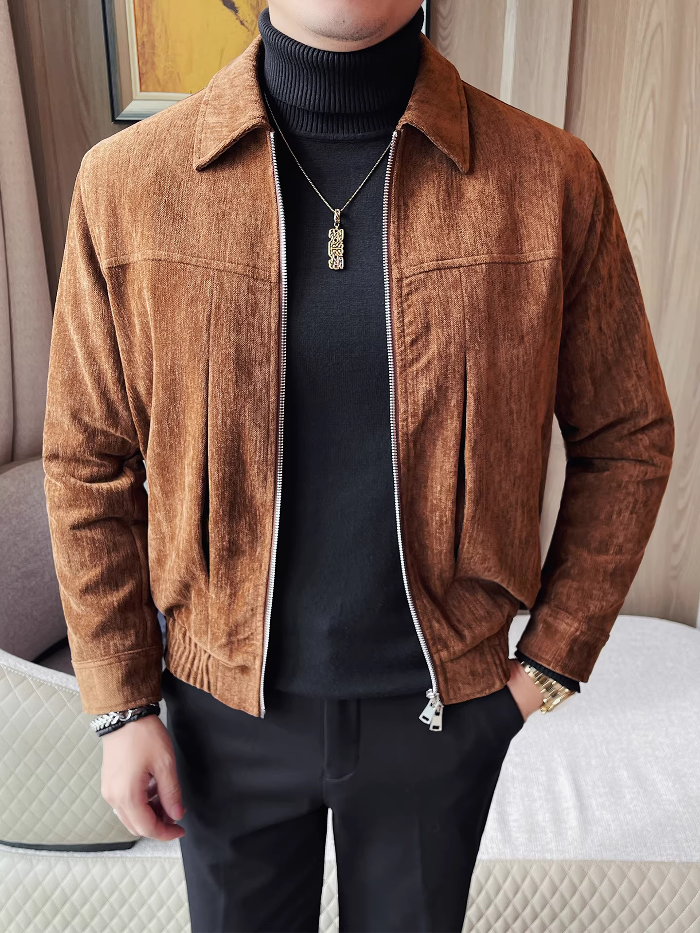 Áo khoác nam lót bông dày dặn chất liệu da lộn, kiểu dáng mới thu đông 2025, cổ trụ ôm dáng ngắn, chất lượng cao