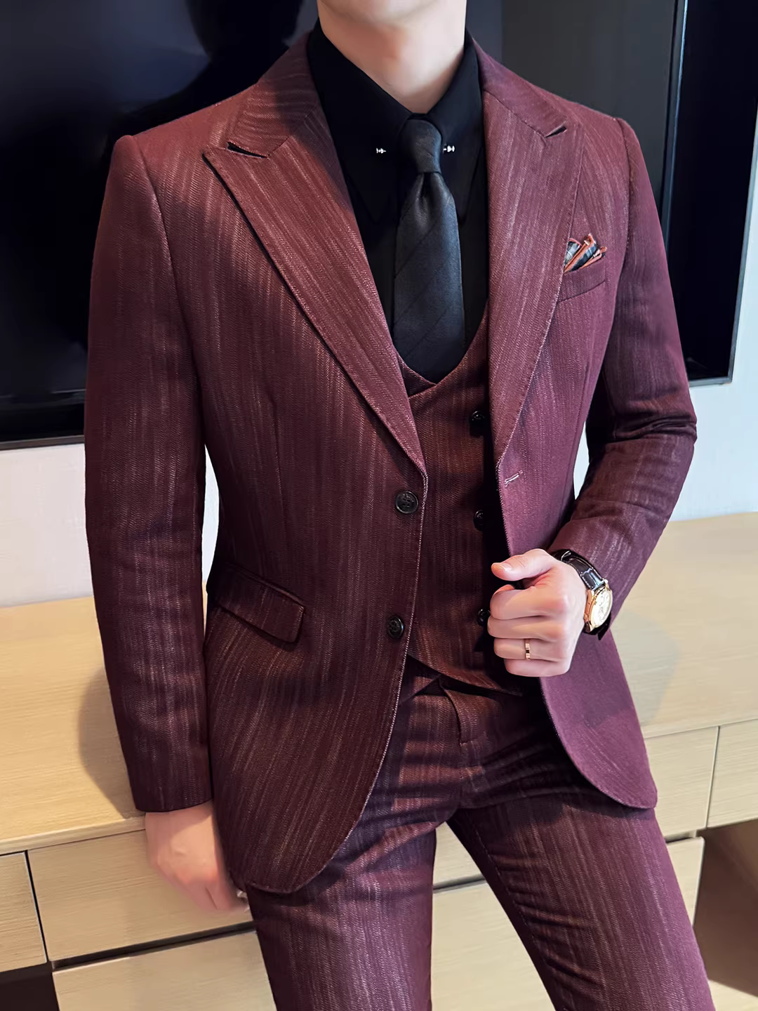 Bộ vest nam chất liệu lyocell, kiểu dáng lịch lãm, vừa vặn, thời trang và hợp xu hướng, bộ vest ba mảnh kẻ sọc dành cho đám cưới và tiệc chiêu đãi.