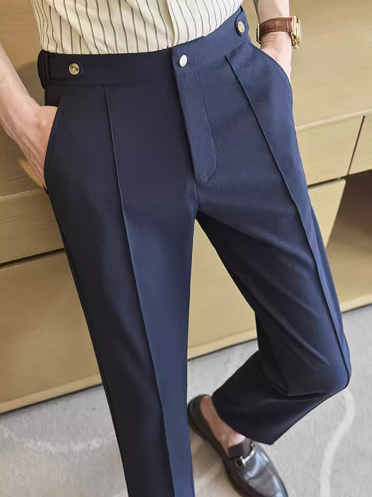 Quần âu nam chất lượng cao, kiểu dáng ôm body cao cấp, thích hợp đi làm, đa năng, dễ chăm sóc, không nhăn.