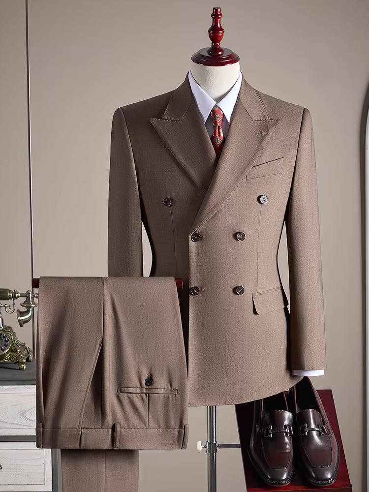 Bộ vest nam chất liệu len cừu, kiểu dáng hai hàng khuy, trang phục công sở lịch lãm, cao cấp, chất liệu Tencel lyocell cao cấp, bộ ba món.