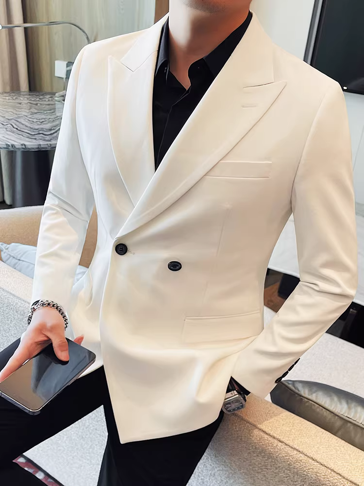 Áo vest veston nam hai hàng khuy, thời trang thu đông 2025, kiểu dáng ôm body, lịch lãm, thích hợp mặc đi làm.