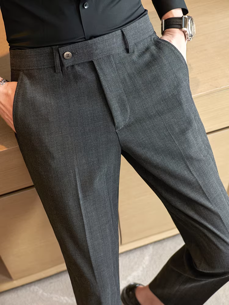 Quần tây nam sọc vân, kiểu xuân thu mới, phong cách công sở lịch lãm cao cấp Hàn Quốc, dáng ôm thời trang, kiểu dáng thon gọn.