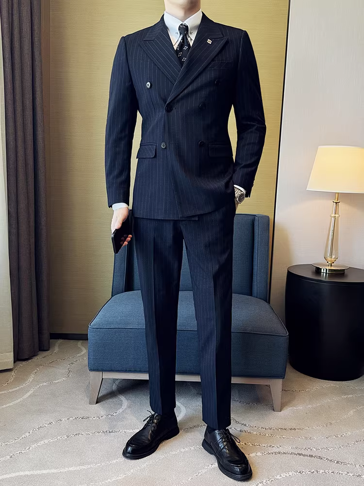 Bộ vest kẻ sọc hai hàng khuy nam, kiểu dáng mới xuân thu, thời thượng, cao cấp, lịch sự, ôm dáng, bộ ba món