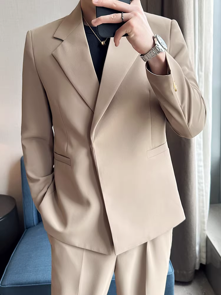 Bộ vest nam không khuy cài bên, kiểu dáng lịch lãm, đa năng, chất liệu mềm mại, gồm hai mảnh