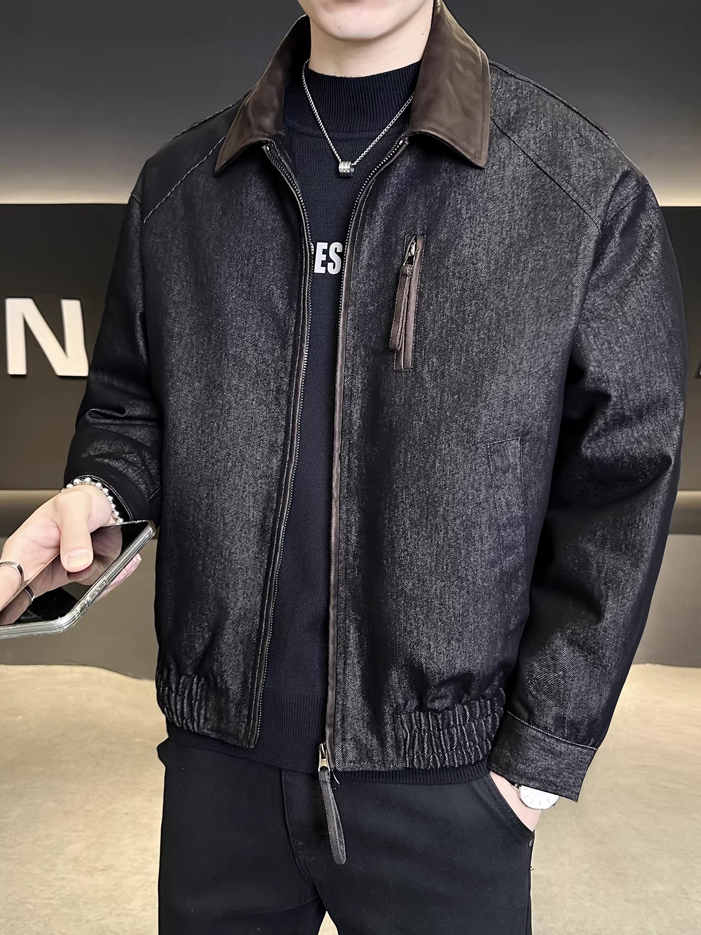 Áo khoác denim nhẹ phối da, kiểu dáng ngắn, chất lượng cao dành cho nam, mùa đông 2025, kiểu dáng mới