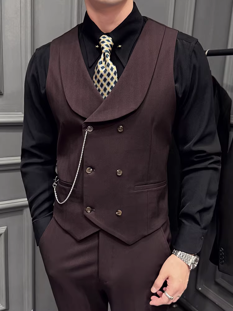 Bộ vest nam hai hàng khuy, sọc tối màu, kiểu dáng ôm sát, vest lịch sự, trang phục công sở, bộ vest cổ trái cây màu xanh lá