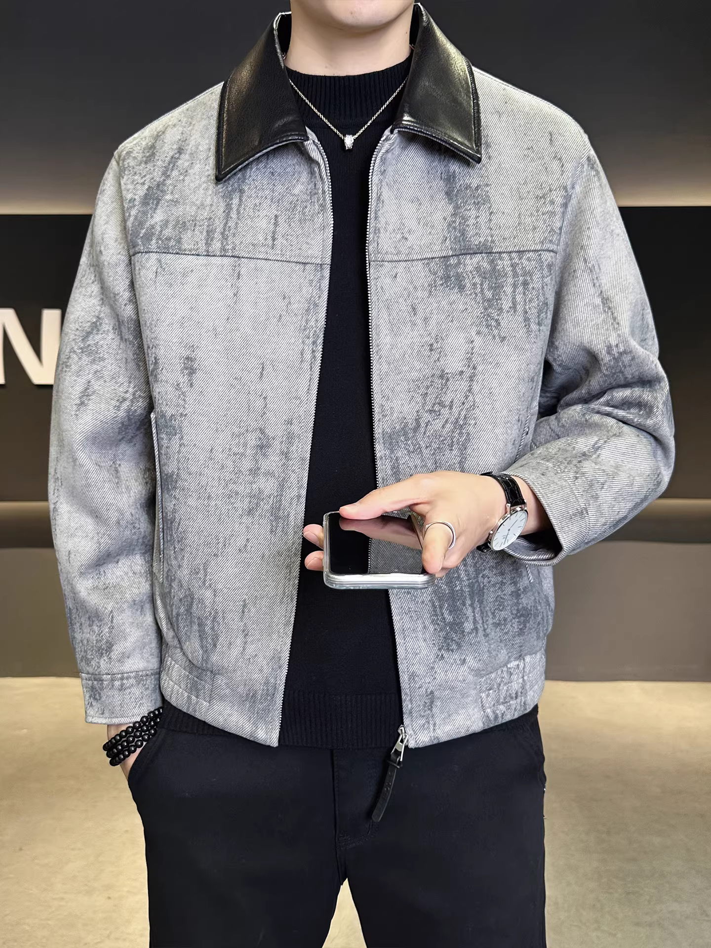 Áo khoác lông vũ nhẹ, viền da, dành cho nam, kiểu mới mùa đông 2025, dáng rộng, ngắn, nhẹ, ấm, chất lượng cao.