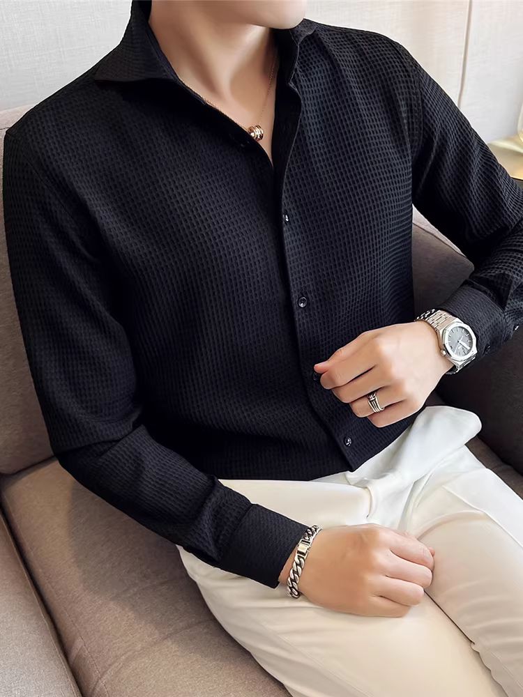 Áo sơ mi nam cổ Windsor một đường may, tay dài, họa tiết waffle cao cấp, dáng ôm, phong cách công sở lịch sự, trang phục công sở chuyên nghiệp, áo kiểu Pháp