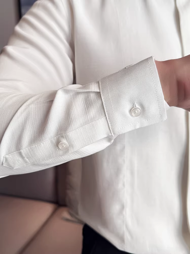 Áo sơ mi nam kiểu Trung Sơn cổ đứng, tay dài, mẫu mới 2025, chất liệu cao cấp, dáng ôm, màu trơn, phong cách công sở lịch lãm.