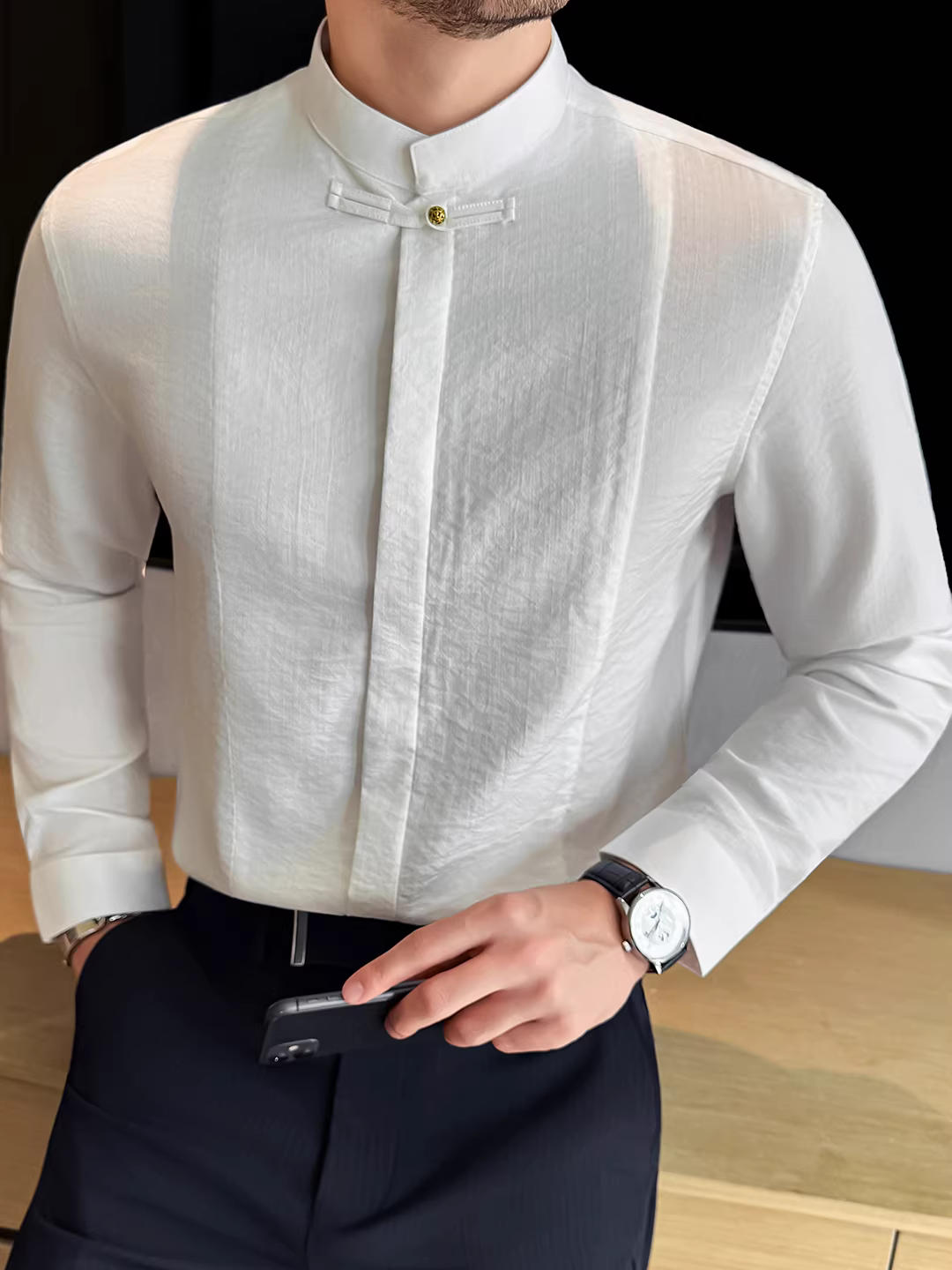 Áo sơ mi cổ đứng kiểu Trung Quốc mới có thiết kế cài nút, tay dài, vạt áo chất lượng cao, đường may dày, áo sơ mi trắng ôm dáng dành cho nam.