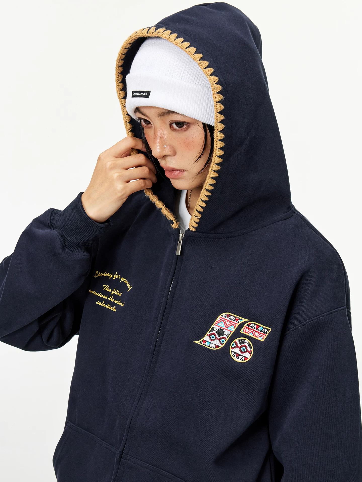 Áo khoác có mũ trùm đầu thêu phong cách dân tộc retro của Jungle Tiger dành cho nam và nữ, áo khoác cardigan hạng nặng đa năng dành cho các cặp đôi