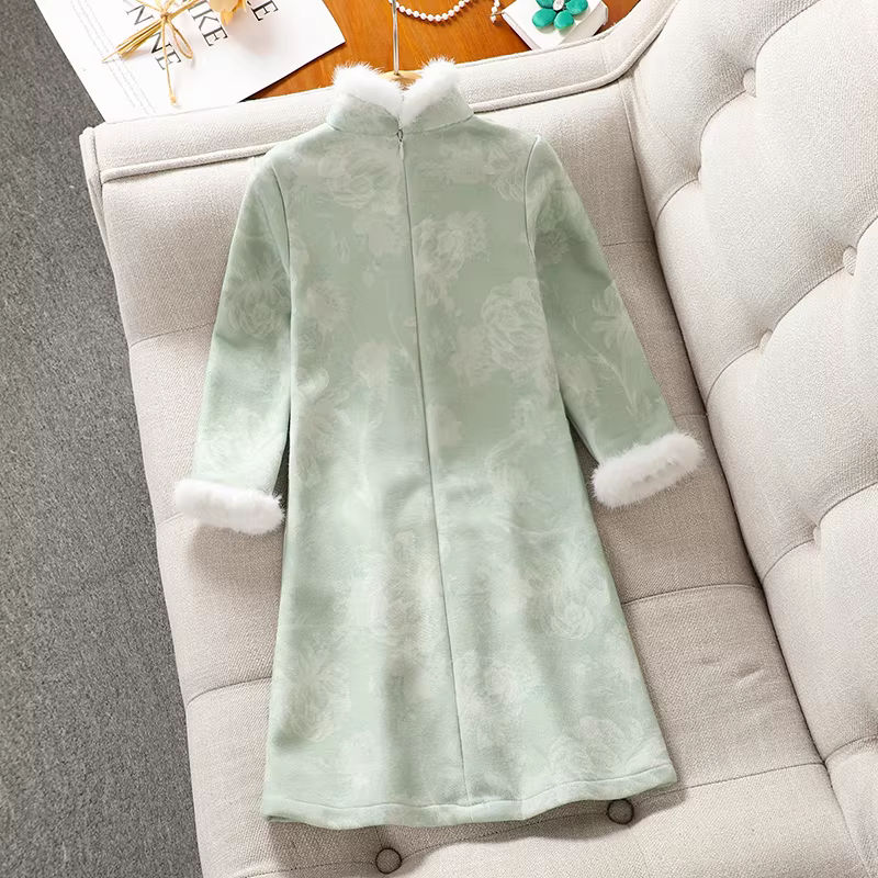 Váy sườn xám kiểu Trung Quốc mới dày dặn mùa đông cho bé gái, váy kiểu Trung Hoa Dân Quốc mẫu mới 2025, váy Hanfu phong cách dân tộc cho trẻ lớn