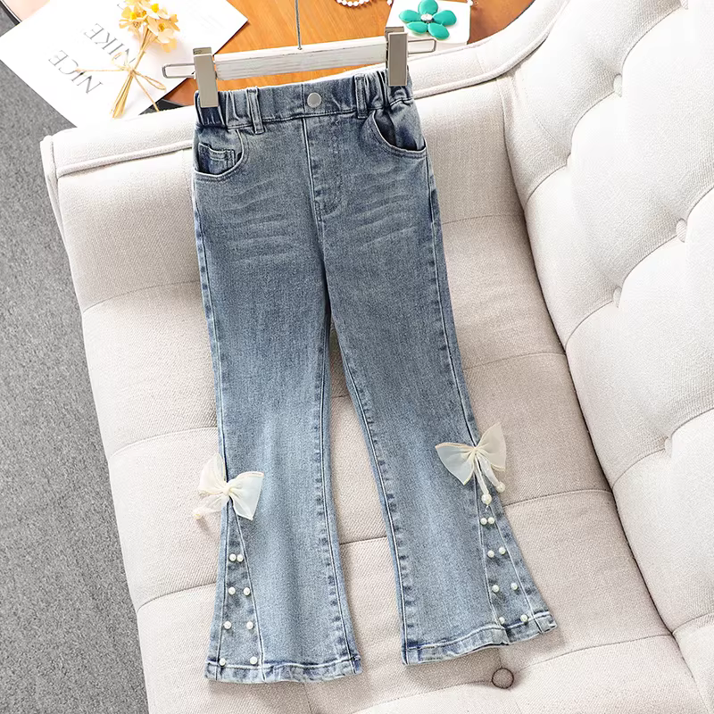Quần ống loe xẻ tà cho bé gái, kiểu dáng mới thời trang xuân thu 2025, quần jeans trẻ em bắt mắt
