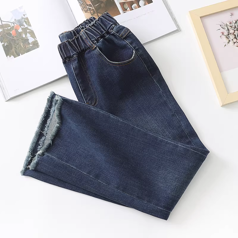 Quần bé gái mùa thu đông phong cách mới quần áo trẻ em quần jean ống loe cho trẻ lớn hơn trang phục mùa thu quần ống loe quần lót lông cừu sành điệu