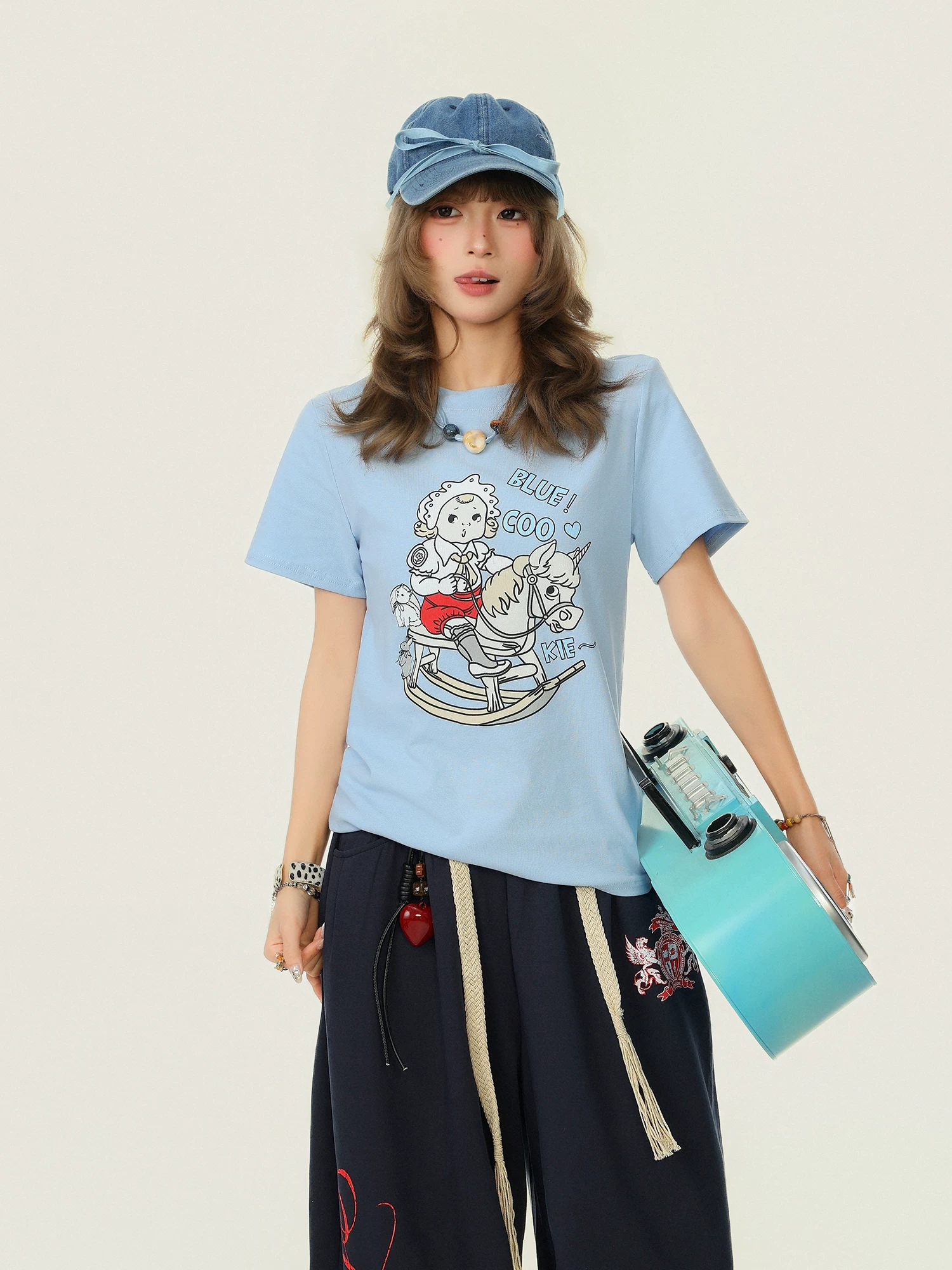 Áo thun ngắn tay cổ tròn in hình chú ngựa nhỏ dễ thương dành cho nữ, áo thun đa năng vừa vặn mùa hè