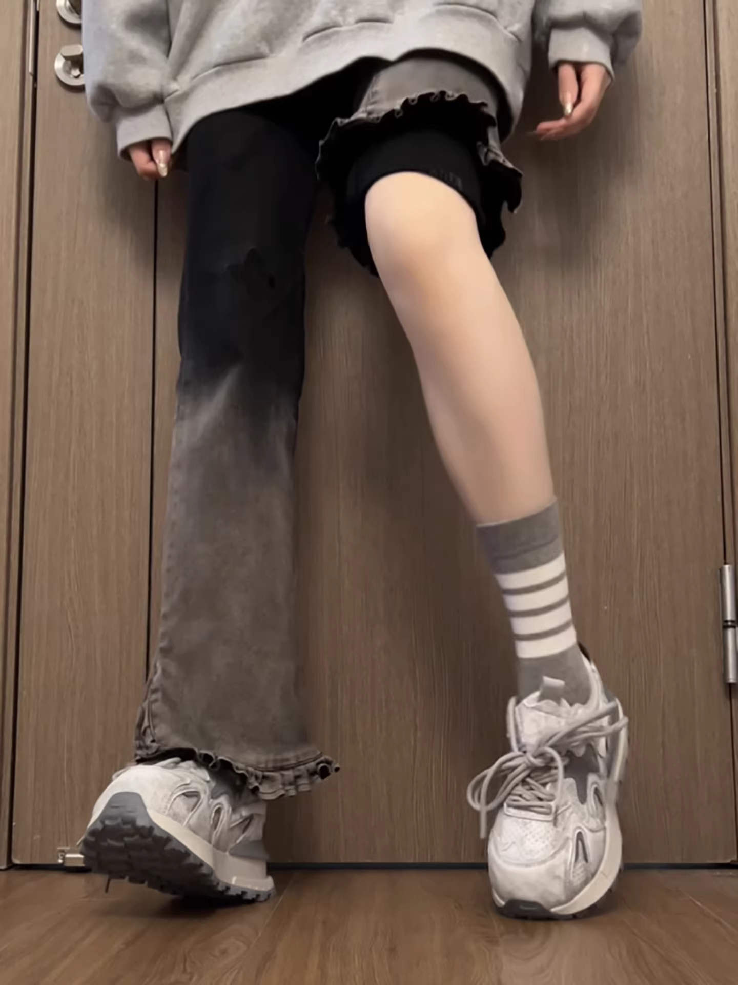 Giày thể thao đế dày tăng chiều cao phong cách retro Nam Phi dành cho nữ, mẫu mới thu đông 2025, kiểu dáng giản dị, phong cách Forrest Gump