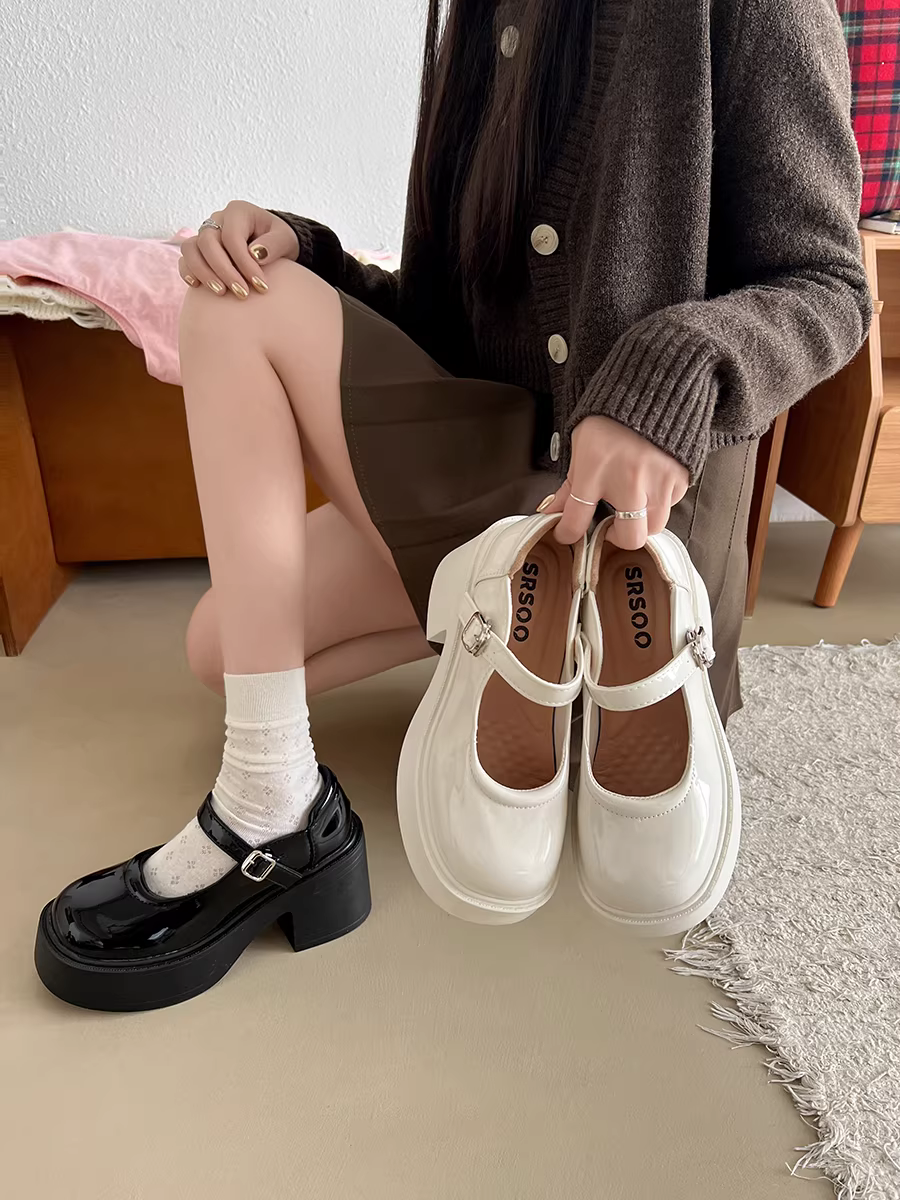 Giày da nữ đế dày kiểu Pháp cổ điển màu đen, mũi tròn, kiểu dáng mùa thu mới 2025, phối chân váy, gót cao chunky tăng chiều cao, giày đơn.