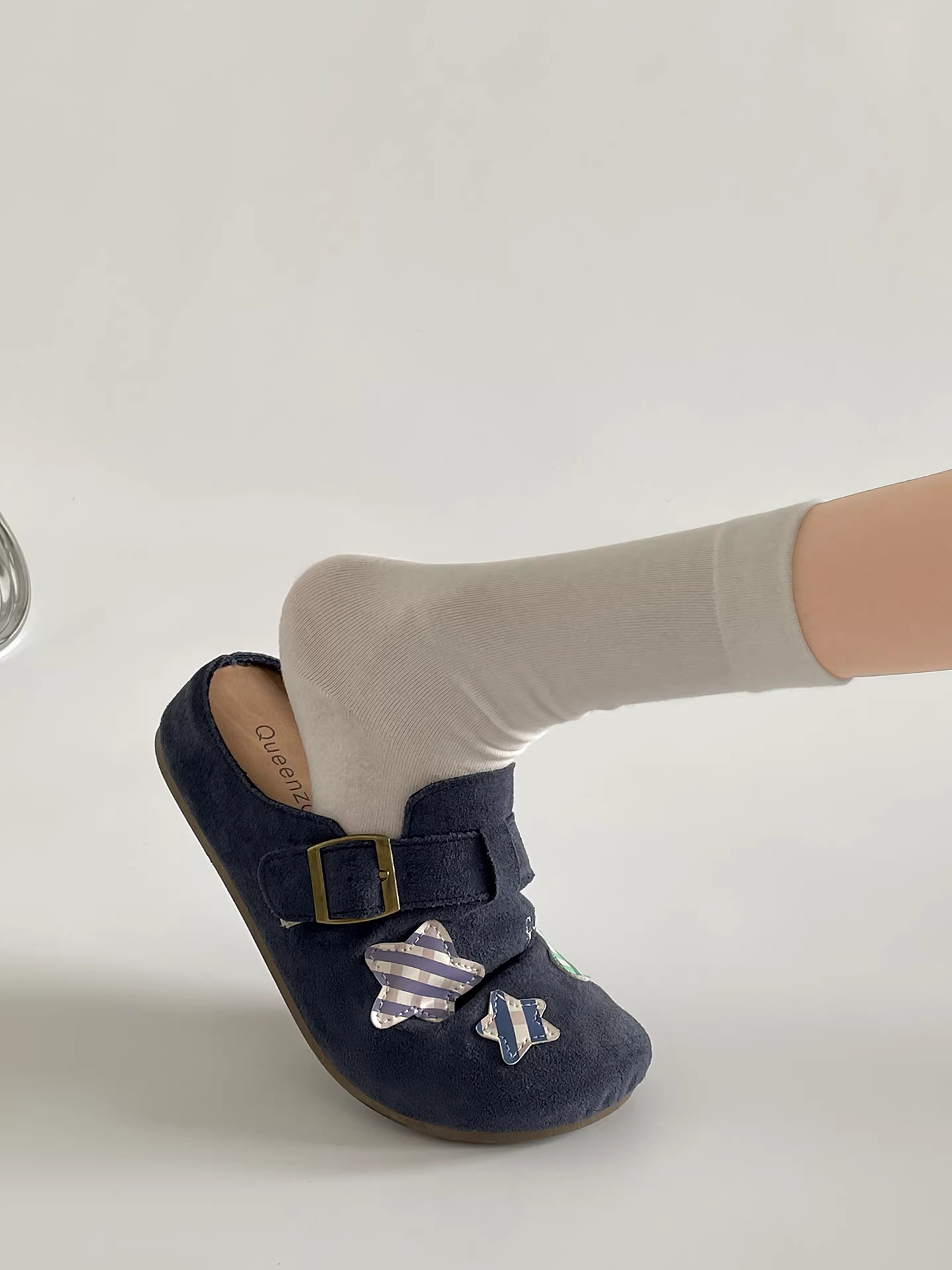 Dép đế dày chống trượt kiểu cổ điển Nanzai dành cho nữ, trang phục dạo phố mùa thu, mẫu mới 2025, giày Birkenstock nửa đế cao cấp.