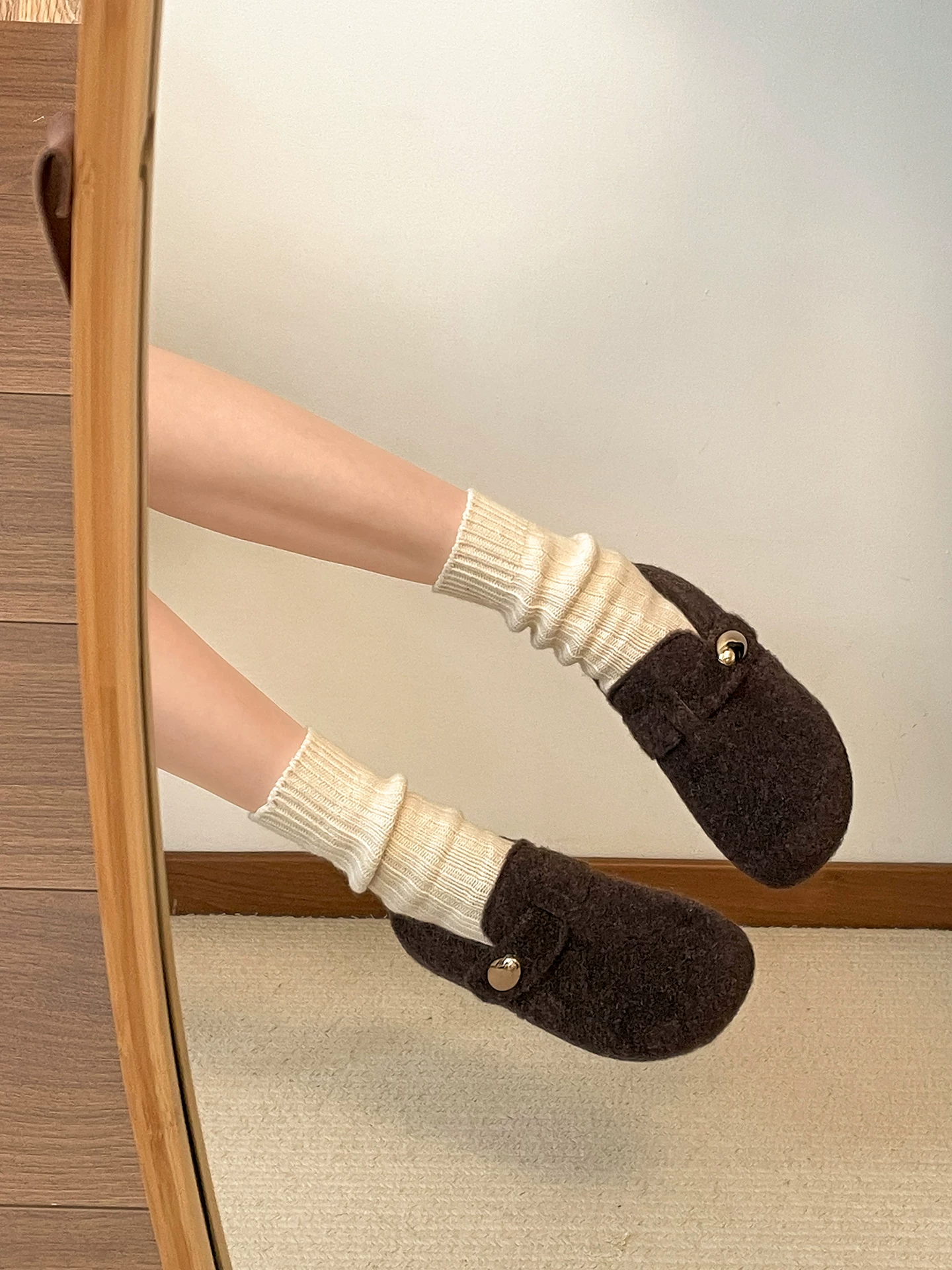 Giày lông dày đế dày kiểu cổ điển Nanzai dành cho nữ, đi ngoài trời, giày mùa đông mới năm 2025, ấm áp, lót lông mềm mại, chống trơn trượt, kiểu Birkenstock.