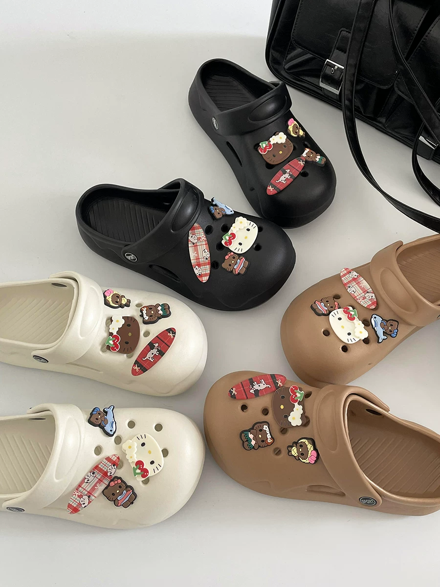 Dép clog đế dày siêu hot của người nổi tiếng mạng xã hội, mẫu mới hè 2025, đi ngoài trời, dễ thương và thoải mái, kiểu kín mũi.