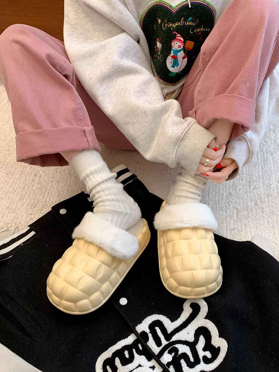 Giày lười đế dày tăng chiều cao Nanzai Nanfang dành cho nữ, thích hợp để mang ngoài trời, giày lười lót lông mùa xuân thu mới năm 2025.