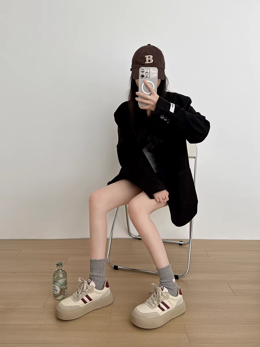 Giày thể thao đế xuồng đa năng, kiểu retro thời thượng dành cho nữ, mẫu mới thu đông 2025, nhẹ và thoải mái