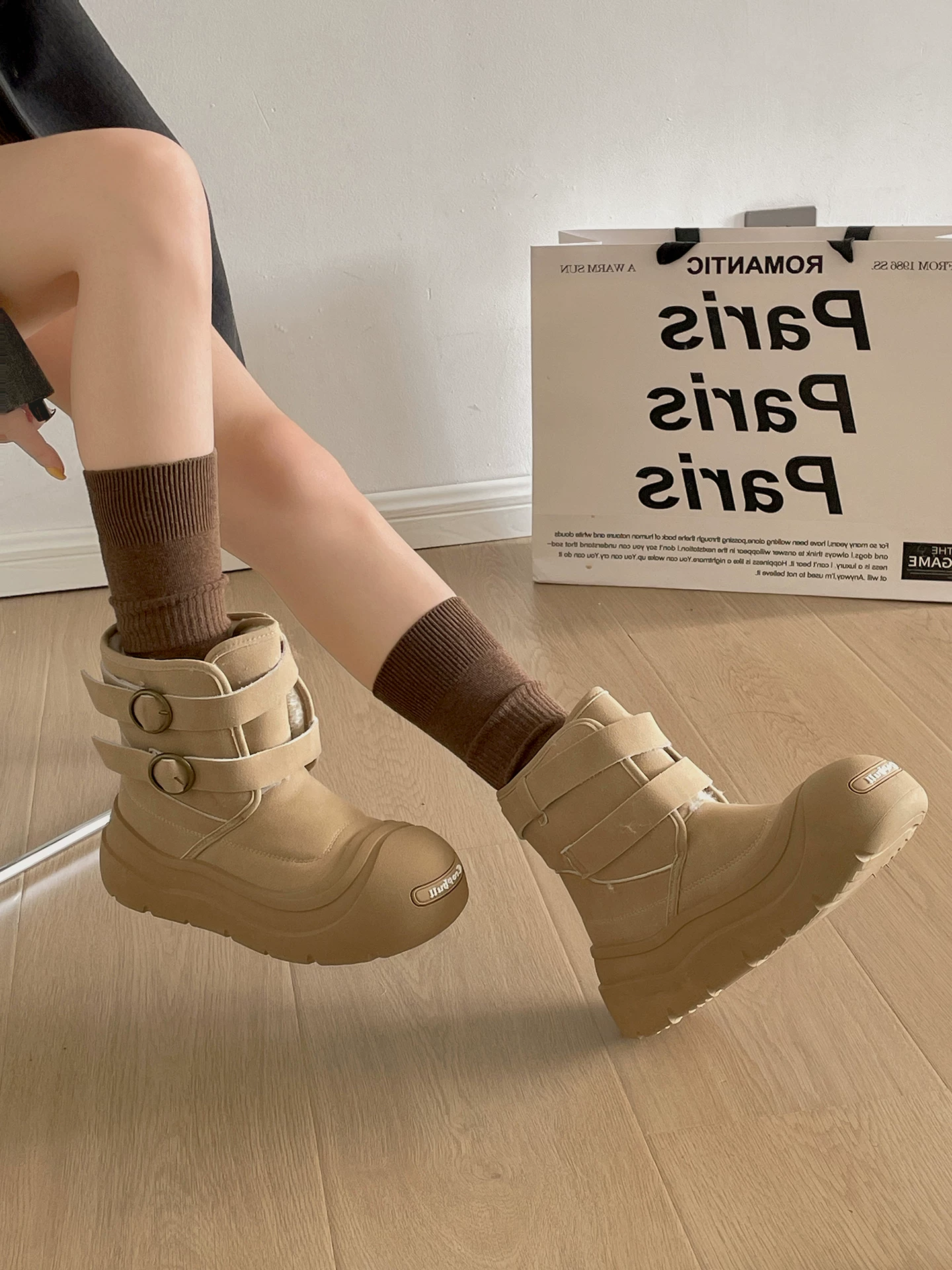 Giày bốt tuyết dày đế cao lót lông cừu Nanzai Nanfang dành cho nữ, mẫu mới mùa đông 2025, giữ ấm, chất liệu cotton Đông Bắc