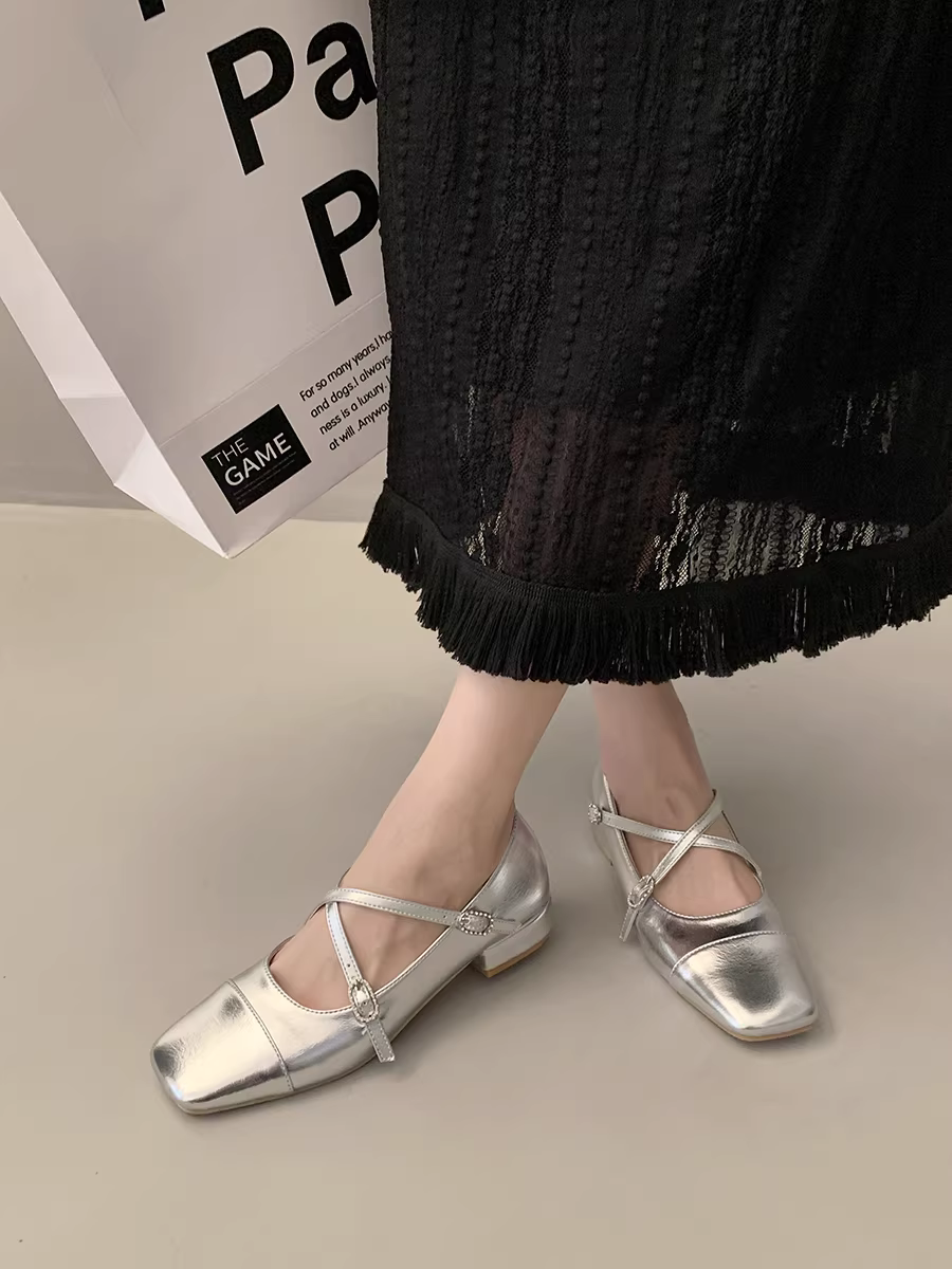 Giày nữ kiểu Pháp cổ tích, mùa thu 2025, kiểu dáng đa năng, đế thấp, retro, kiểu Mary Jane.